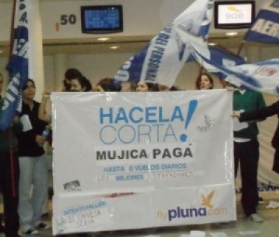  "Para  que a los uruguayos no los llamen ladrones, corruptos y tercos, como dicen que somos los argentinos..."