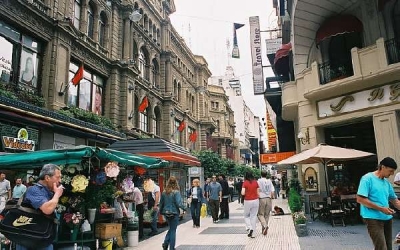 Argentina: turistas "muy medidos en sus gastos"