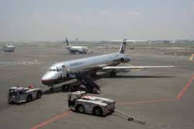 Ampl&iacute;an libertades a aerol&iacute;neas de M&eacute;xico y EU, informa SCT