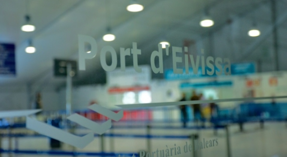 Ibiza prepara una nueva norma para limitar el n&uacute;mero de cruceros en su puerto