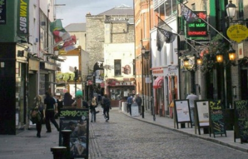 M&uacute;sica, arte y mucho ambiente en las calles de la intensa Dubl&iacute;n