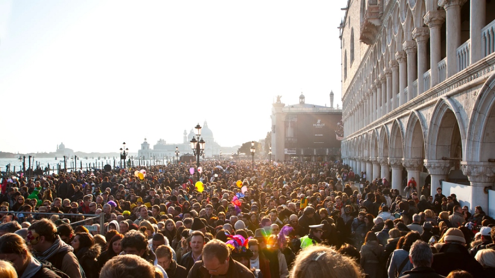 Overtourism: &iquest;nos seguiremos limitando solo a comentarlo y quejarnos?