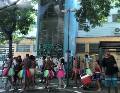 R&iacute;o en Carnaval: asusta, asombra y enamora