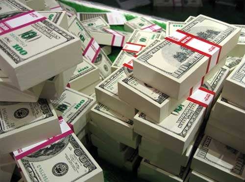 779 millones de dólares: números financieros y excusas turísticas, indecentes por igual