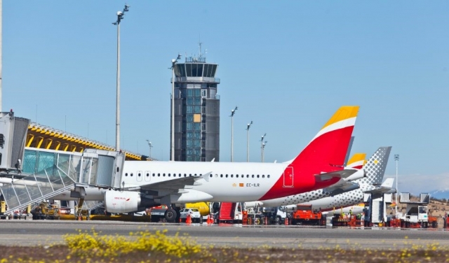 Las aerol&iacute;neas no reintegran el precio de billetes cancelados