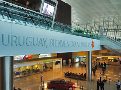 MINTURD recibi&oacute; conformidad de Air France con ocupaci&oacute;n de vuelos que arriban a Montevideo