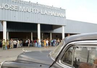 Reanudar&aacute;n operaciones en la ruta a&eacute;rea entre Tampa y La Habana