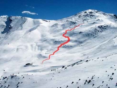Aram&oacute;n estrena nueva pista para esquiadores expertos