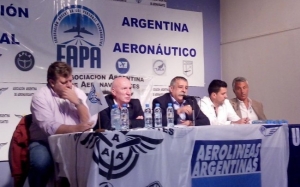 La levedad de los gremios aeron&aacute;uticos