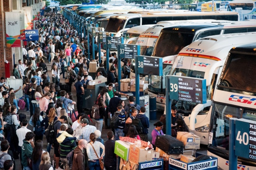 Turismo y transporte en Uruguay: &iquest;mientras tanto, qu&eacute;?. Parte I