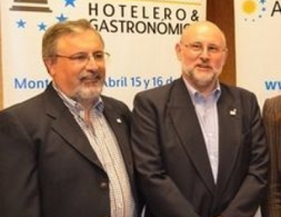 Francisco Rodr&iacute;guez Cabo es el nuevo presidente de AHRU. Juan Mart&iacute;nez Escrich asume la Tesorer&iacute;a de la instituci&oacute;n y contin&uacute;a siendo presidente de la C&aacute;mara Uruguaya de Turismo