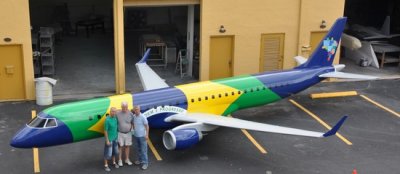 Visitamos la f&aacute;brica de aviones  Atlantic Models