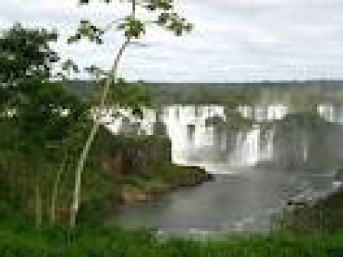 Con Cataratas promocionan la provincia de Misiones