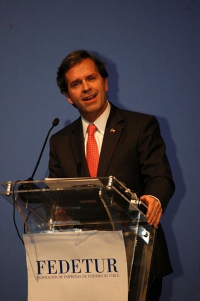 Ministro de Economia, Fomento y Turismo de Chile, F&eacute;lix de Vicente
