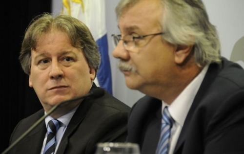 "Aquel que su nombre muda, tiene culpas que esconder"