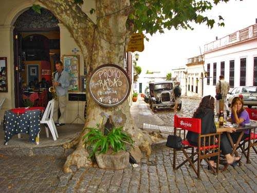 El Barrio Hist&oacute;rico de Colonia, Uruguay, goza de buena salud 