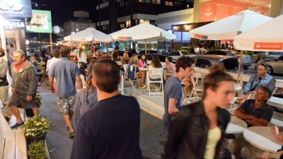 La calle 27 de Punta del Este durante el pasado verano