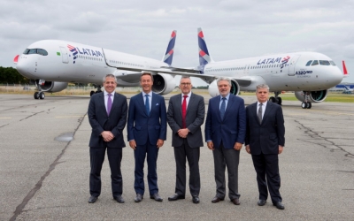 Grupo LATAM Airlines recibe el primer Airbus A320neo en el continente americano