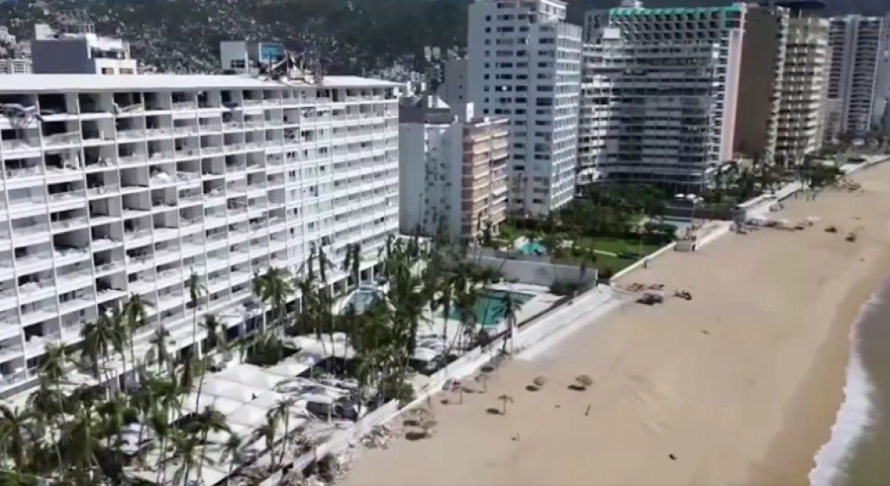Acapulco (M&eacute;xico): hoteles y restaurantes cerrados dos meses despu&eacute;s del hurac&aacute;n Otis