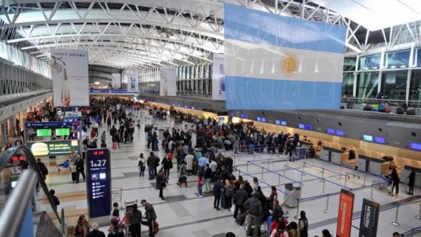 Argentina recibir&aacute; turistas vacunados de Sudam&eacute;rica