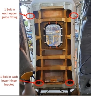 &iquest;Por qu&eacute; en un avi&oacute;n con poco m&aacute;s de dos meses de entregado se vuela esa puerta?