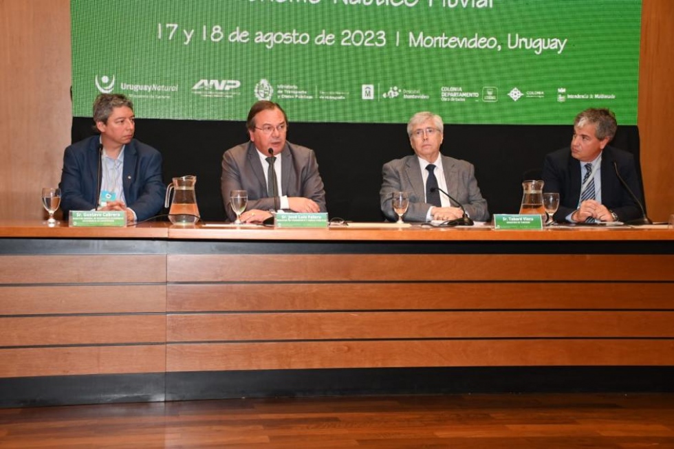 Uruguay fortalecer&aacute; el turismo con obras de infraestructura vial y portuaria