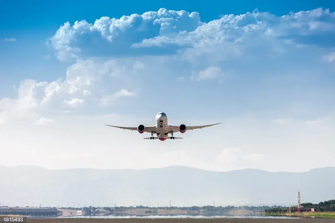 El tr&aacute;fico a&eacute;reo en Europa inicia 2026 con un alza del 4,6% y el aeropuerto de Madrid supera al de Par&iacute;s-Orly