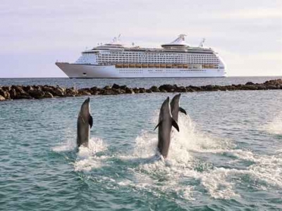 Royal Caribbean  invertir&aacute;  300 millones de d&oacute;lares para revitalizar flota