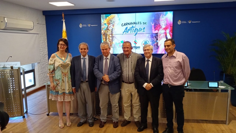 Presentaron carnavales de Artigas y Bella Uni&oacute;n como propuestas tur&iacute;sticas