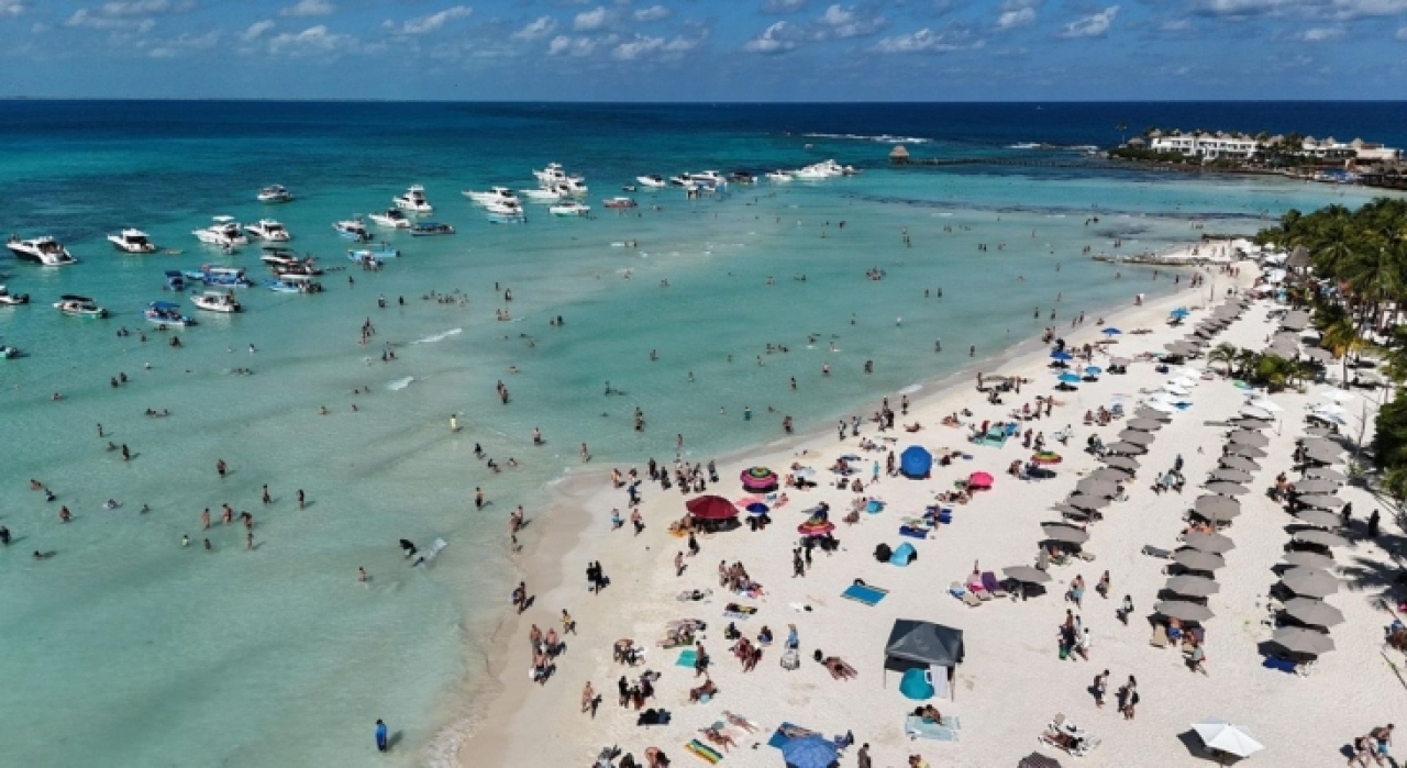 El Caribe mexicano roza el lleno tur&iacute;stico a pesar de la ola de inseguridad tras la muerte de &lsquo;El Mencho&rsquo;