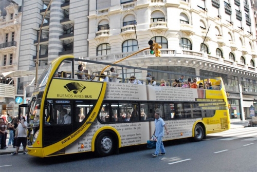 El voluntarismo y el tiro al blanco. ¿Bus turístico para Montevideo?