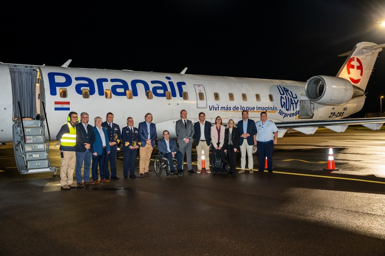 Paranair realiz&oacute; vuelo inaugural de la ruta entre Montevideo y Rivera