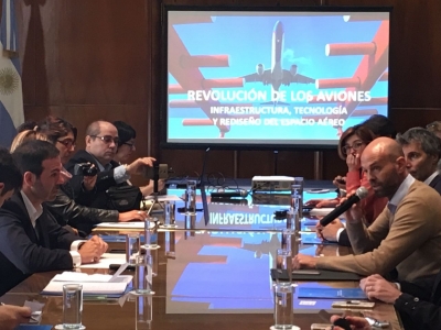 Argentina: presentan Plan de Infraestructura y Tecnolog&iacute;a de Navegaci&oacute;n A&eacute;rea