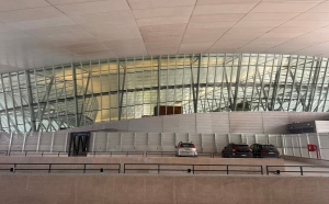Aeropuerto de Carrasco inaugura parking techado con conexi&oacute;n directa al check -in