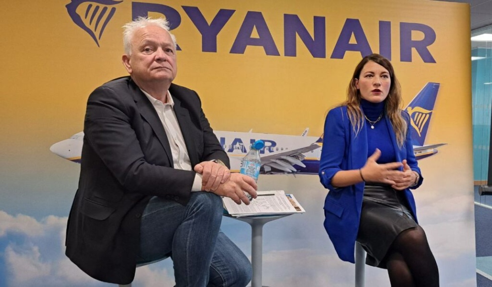 Ryanair suprime 800.000 plazas en aeropuertos regionales de Espa&ntilde;a
