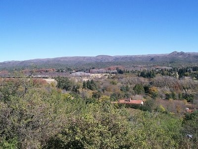 C&oacute;rdoba. Donde las sierras se reflejan en el agua