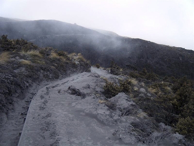 Nueva Zelanda: despert&oacute; volc&aacute;n dormido hace m&aacute;s de un siglo