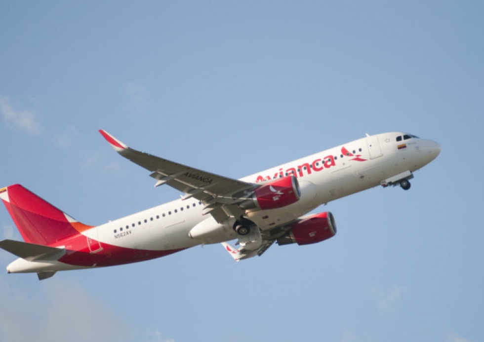 Avianca comenz&oacute; a operar 3 vuelos semanales para unir a Quito con Canc&uacute;n