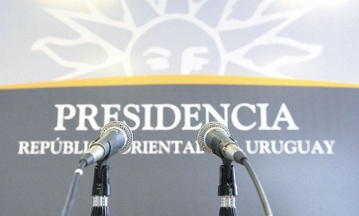 Alertan por un nuevo estilo de comunicaci&oacute;n del gobierno. Rrealizaron dos conferencias sin preguntas y dos cadenas.