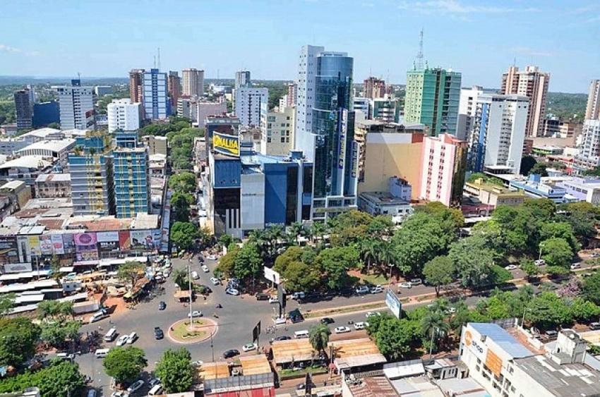 Ciudad del Este y represa de Itaip&uacute;