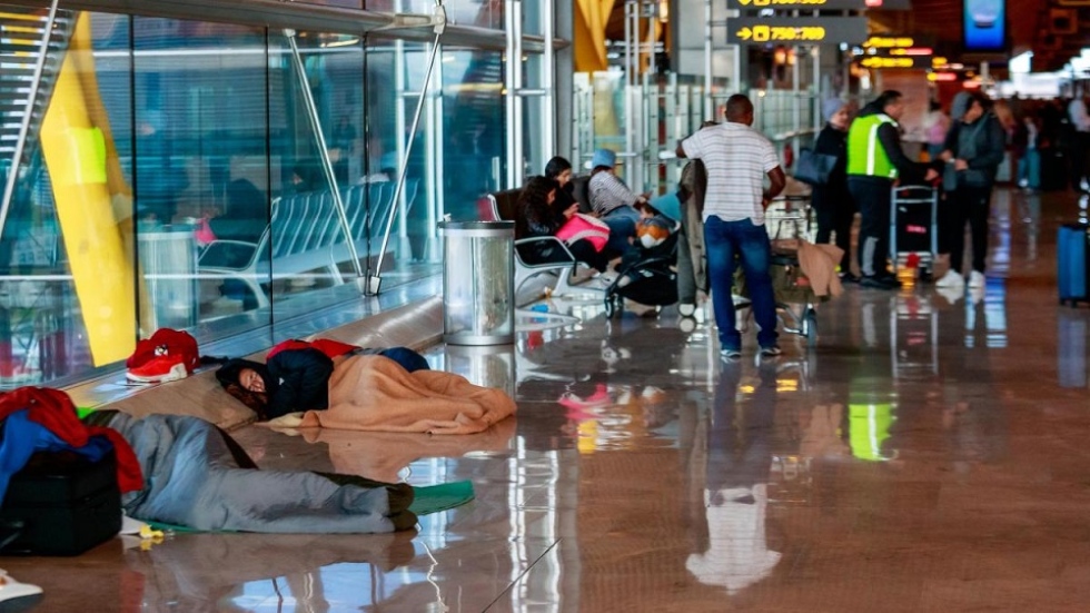 El Aeropuerto de Madrid-Barajas aborda la situaci&oacute;n de las personas sin hogar en sus instalaciones