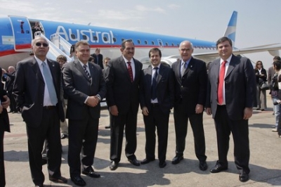 Meyer viaj&oacute; a Salta y Tucum&aacute;n en uno de los nuevos aviones de AR  