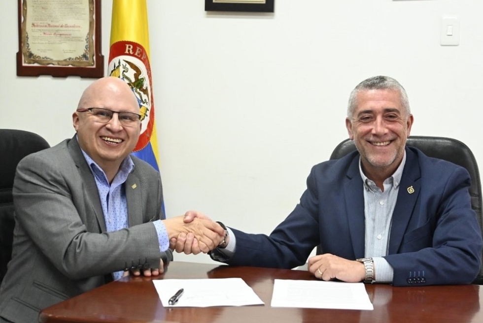 Eduard Baquero, presidente ejecutivo de Fedecacao y Antonio Santos, presidente del TSTT